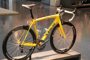 Trek World 2012 Fabian Cancellara yellow Domane