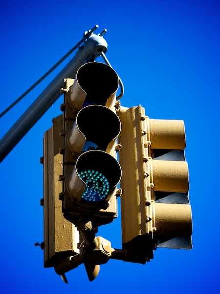 New York traffic signal (copyright Simon MacMichael)