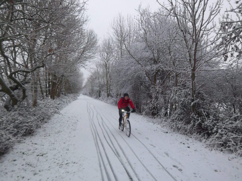 Bath Bristol Bike Path- riding in the snow.JPG