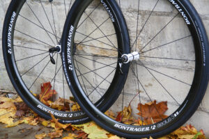 Bontrager Aeolus 3 3