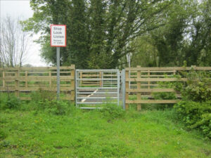 Footpath level crossing (picture &ndash; Network Rail)