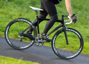 Guru Evolo R - Riding 2