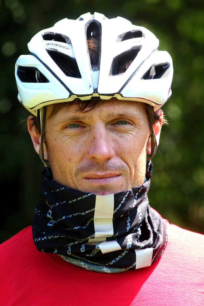 dhb reflective buff