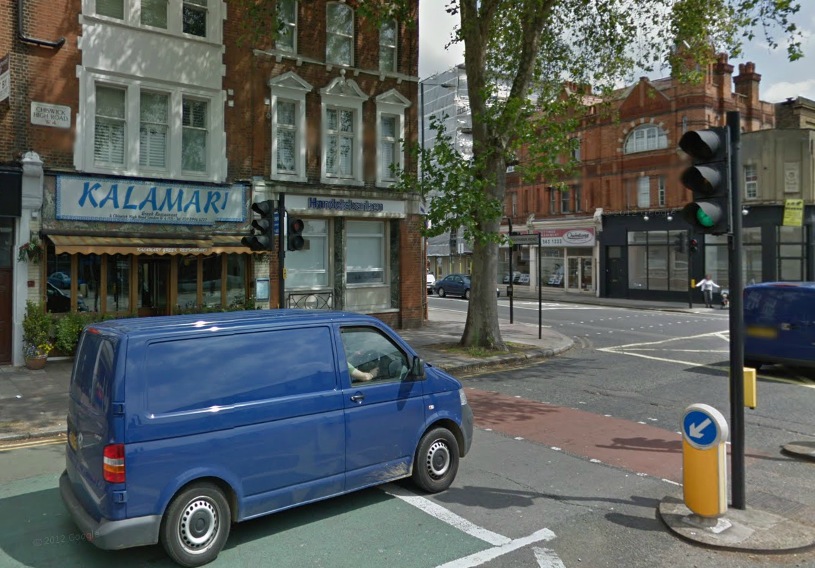 Chiswick High Road junction with Goldhawk Road (Source Google Street View)