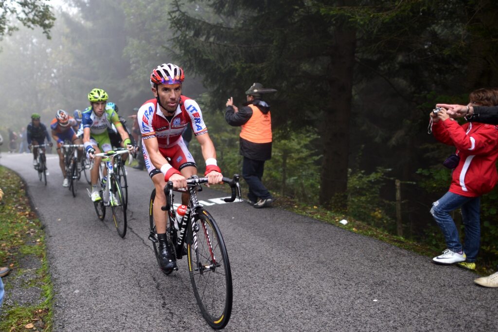 Il Lombardia – Rodriguez leads on the Muro di Sormano (©Angelo Giangregorio)