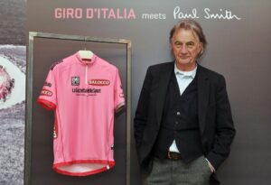 Giro maglia rosa 2013 by Sir Paul Smith (picture source Giro d’Italia on Twitter)