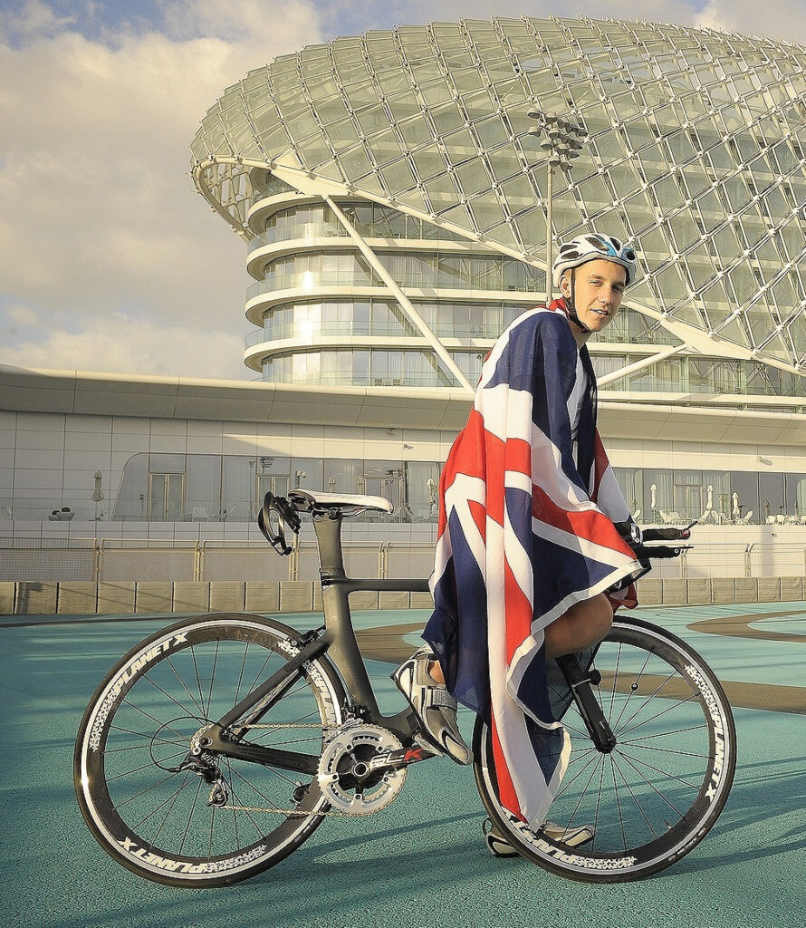 Sam O’Shea Abu Dhabi triathlon