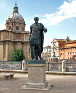 Julius Caesar statue on Via dei Fori Imperiali Dankamminga Creative Commons