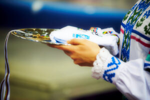 Minsk 2013 gold medal and rainbow jersey (copyright Britishcycling.org.uk)