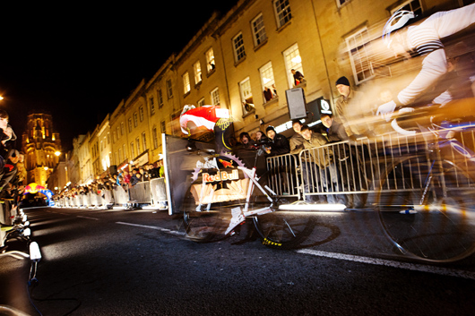 Red Bull Hill Chasers 2012 – the climb (© Red Bull Media House)