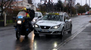 Bretagne-Seche-Environment-team-car-rams-moto