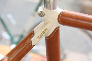 Bespoked 2013 sneak peak - Faggin leather bike seat cluster