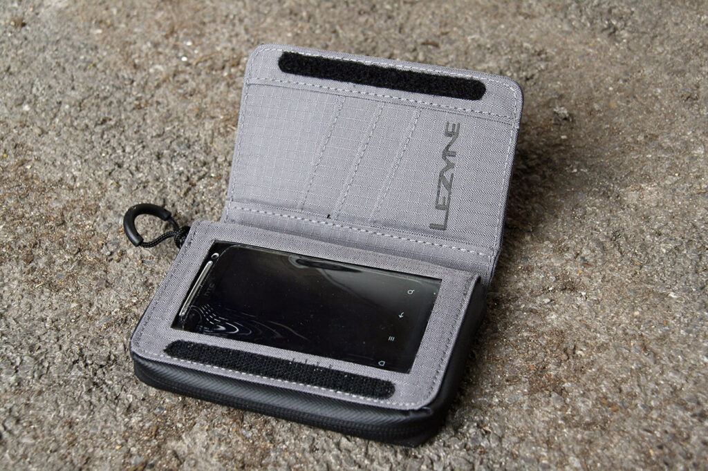 Lezyne Phone Wallet- phone holder