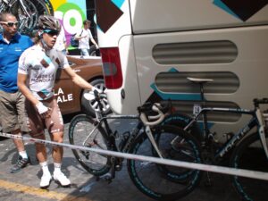 Giro 2013 bike tech - Betancur Focus 1