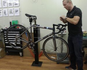 HOY bikes - buiding up a frame
