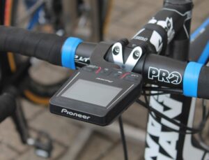 Lars Boom Giant TCR - pioneer head unit