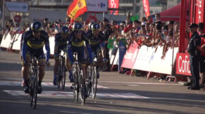 Vuelta 2013 S1 TTT GCN YouTube still
