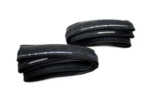 Bontrager AW3 Hard-Case Lite tyre