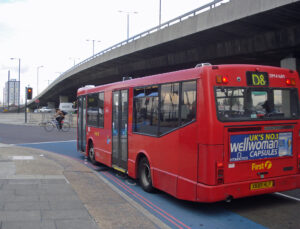 Bow roundabout (CC licenced image by diamond geezer:Flickr)