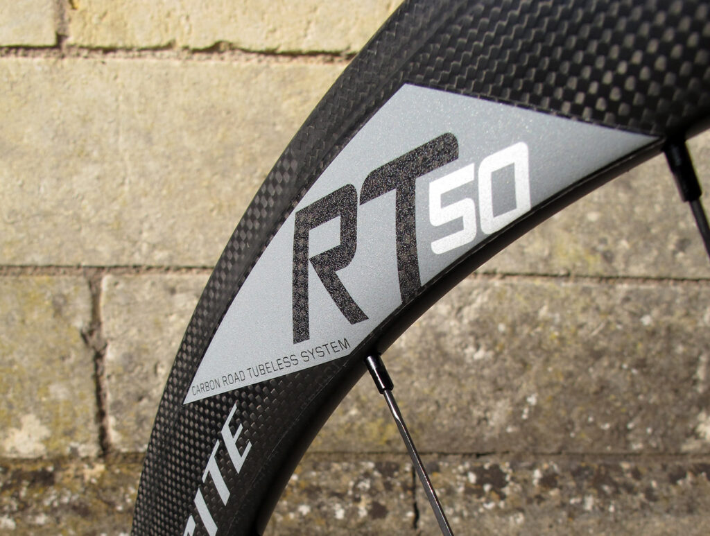 ザ・ワールド 専用 Velocite RT50 tubeless carbon wheelset - Cycling News | Bike