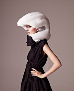 Hovding helmet