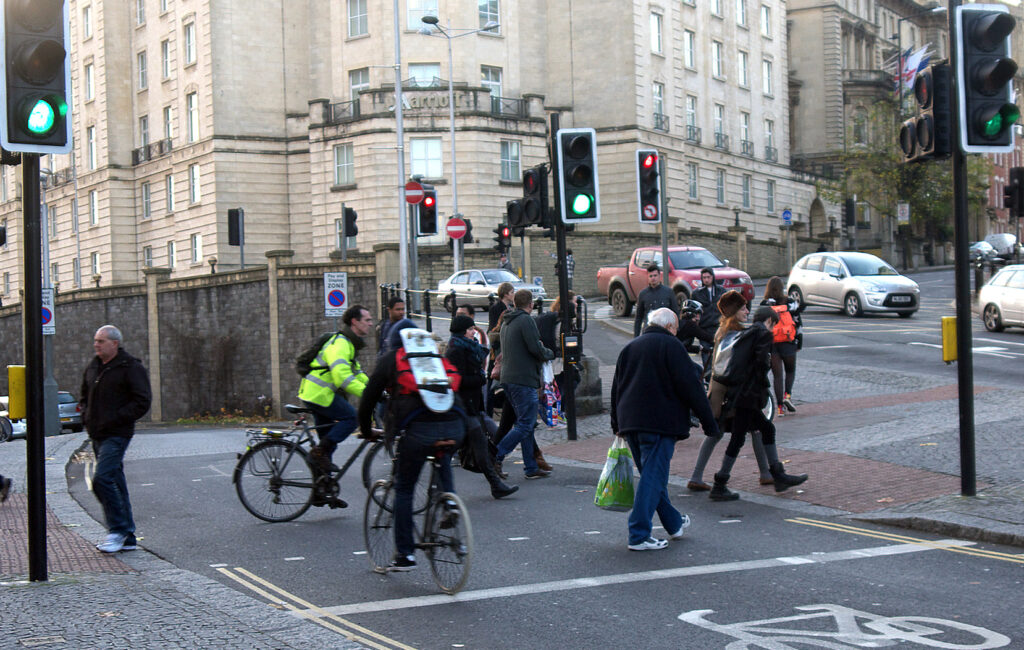 Bikes and pedestrians (CC licensed image by samsaundersleeds:Flickr)