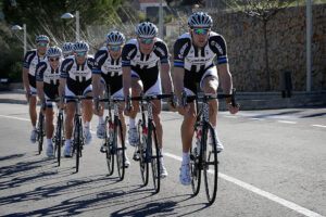 CVS0679-multimedia-team-giant-shimano
