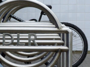 DLR bike rack (CC licensed image by failing_angel:Flickr)