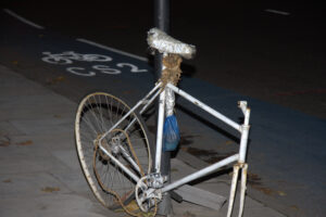 Ghost bike for Brian Dorling at Bow Roundabout (©John Stevenson:road.cc)