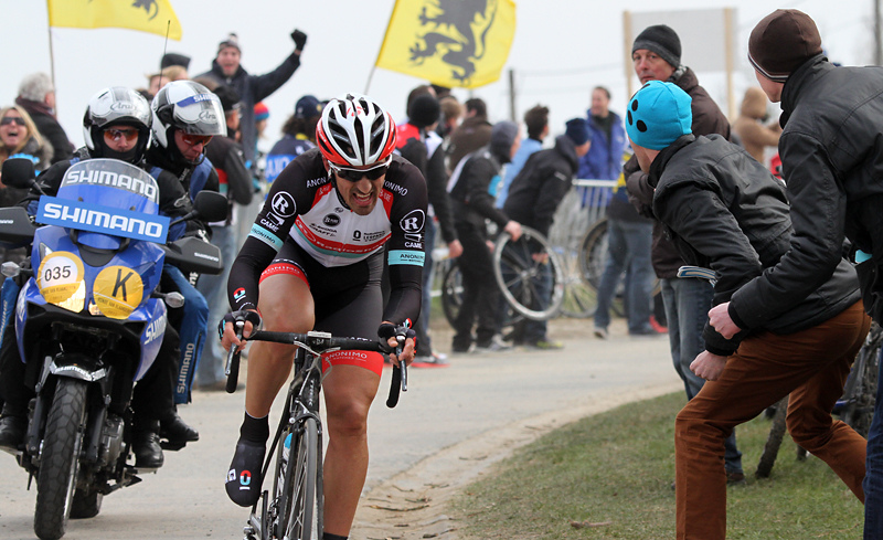 Fabian Cancellara on his way to victory in the 2013 Tour of Flanders (CC licensed image by Brendan A Ryan:Flickr)