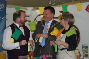 Harrogate calls for knitted bunting