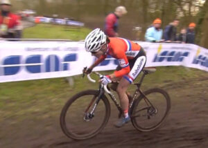 Marianne Vos on way to winning 2014 CX Worlds (UCI YouTube still)