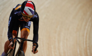 Laura Trott in action in Revolution Series (picture credit Luke Webber:Revolution Series)