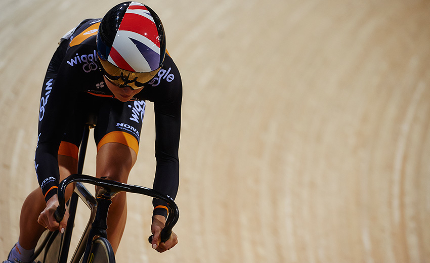 Laura Trott in action in Revolution Series (picture credit Luke Webber:Revolution Series)