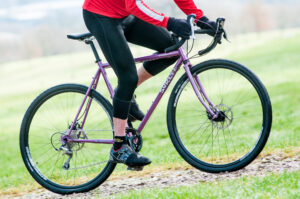 Surly Straggler - riding 1