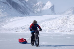 Ben Rockett rides across Baffin Island (©Ben Rockett rockettrides.com)