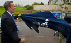 David Cameron opens the Cotswold Line Cycle Route (picture courtesy Sustrans)