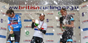 Mark Cavendish celebrates winning 2013 national road race (copyright &ndash; Alex Whitehead:SWPix.com)
