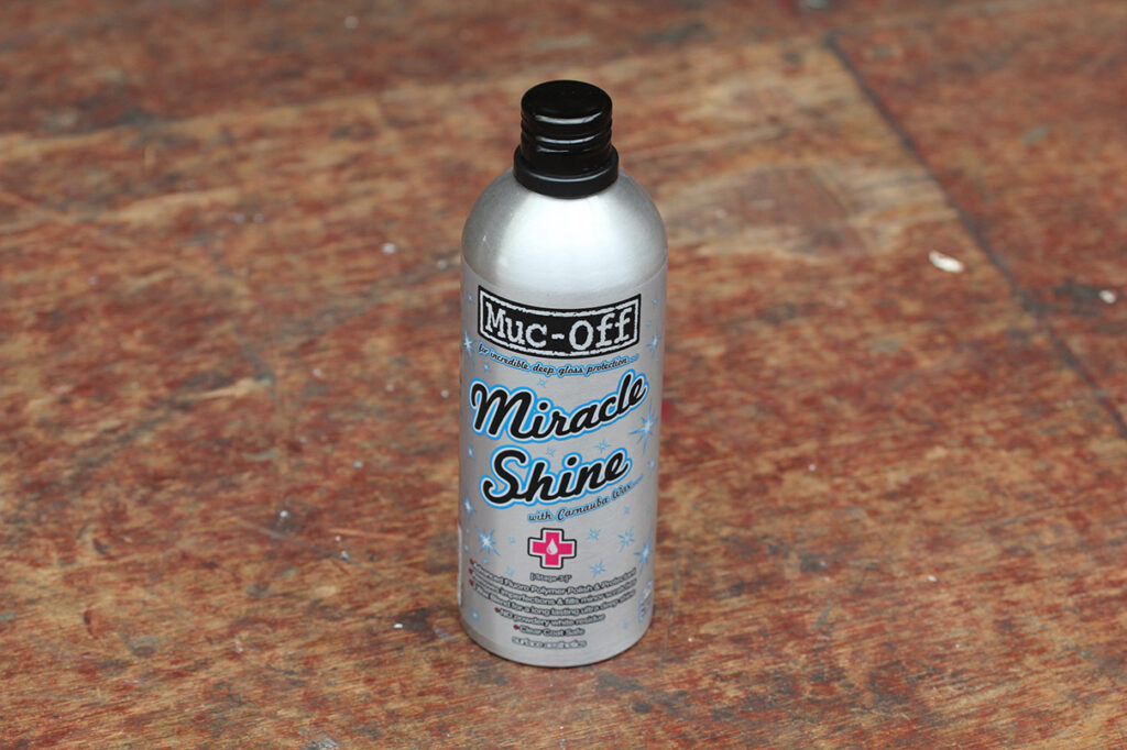 Muc-Off Miracle Shine
