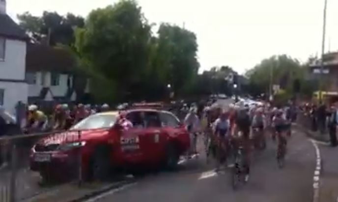 Women’s Tour Stage 4 crash