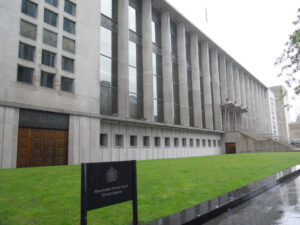 Manchester Crown Court (licensed CC-BY-2.0-SA by Mikey on Flickr)