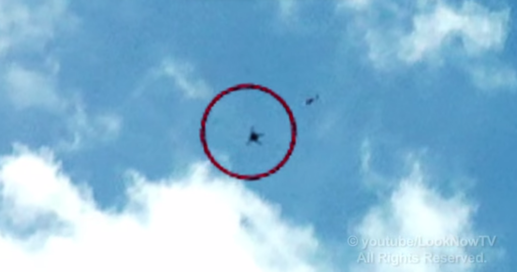 Aliens (image via YouTube user looknowtv)