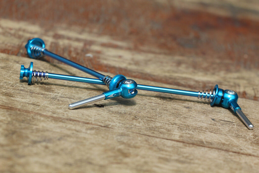 Aerozine Titanium Axle Road Skewers