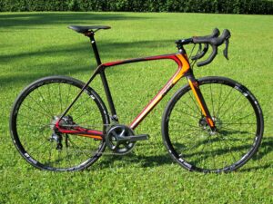 KTM 2015 - KTM Revelator Sky Packshot