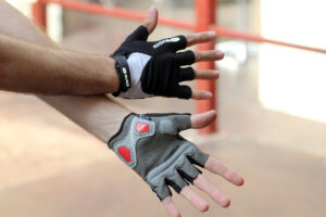 Sugoi RC Pro Glove