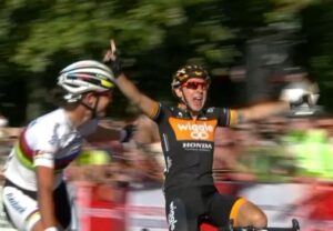 Giorgia_Bronzini_wins_RideLondon_GP_YouTube_still