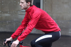 Endura Xtract Jacket - on bike