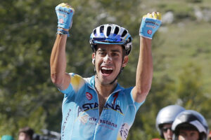 Fabio Aru wins 2014 Vuelta Stage 11 ([picture Unipublic, Graham Watson)