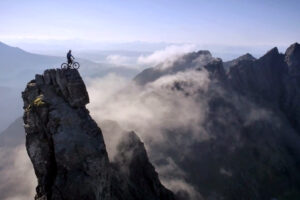 Danny MacAskill – The Ridge – 03