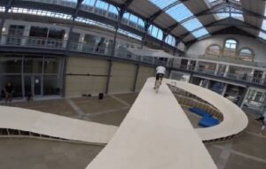 The Comedown Vimeo stil